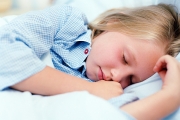 10 نصائح لعلاج التبول اللاإرادي في الأطفال 