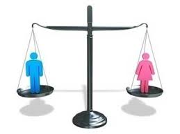 المساواة أم التكامل بين المرأة والرجل؟