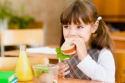 9 نصائح لتغذية أولادك فى فترة الإمتحانات 