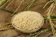 الفوائد الصحية والغذائية للأرز البني 