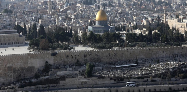 معركة القدس على المستويين الرسمي والشعبي