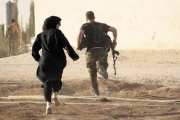كيف واجهت المرأة السورية رحى الحرب؟