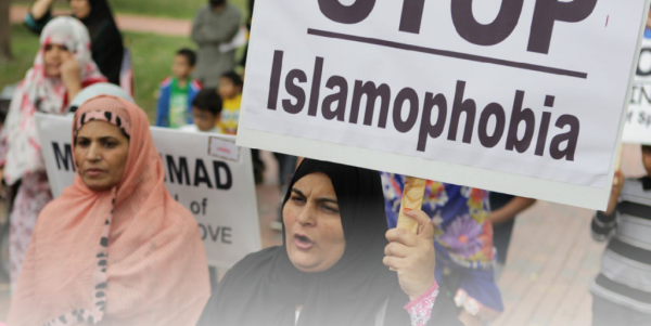 الإسلاموفوبيا” تتصاعد في أوروبا خلال شهر رمضان