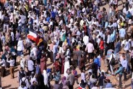 المشهد السوداني.. بين الانقلاب والثورة