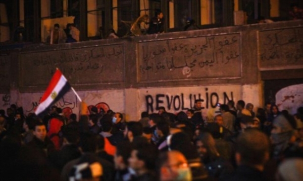 عن مفاجأة ميدان التحرير وأسئلة كثيرة