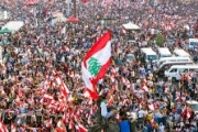 لبنان .. الضياء والثورة والوجه الحسن