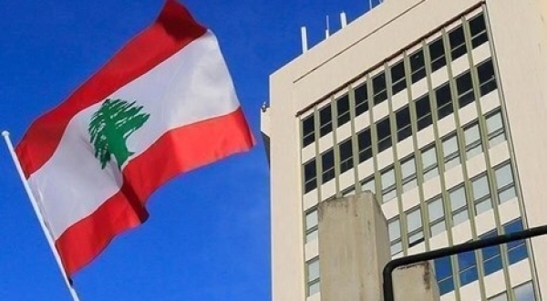 احتجاجات لبنان تزهر بديناميتها السلمية وقدرتها على الابتكار