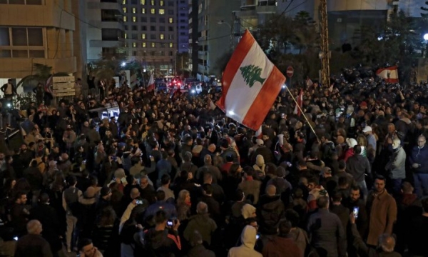 تتعدد أسباب اللبنانيين.. وحلم الهجرة واحد