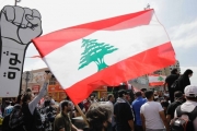 ما هي أسباب الانهيار الاقتصادي في لبنان وهل من حلول متاحة للأزمة؟