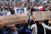 فرنسا تحول معاداتها للإسلام إلى سياسة دائمة